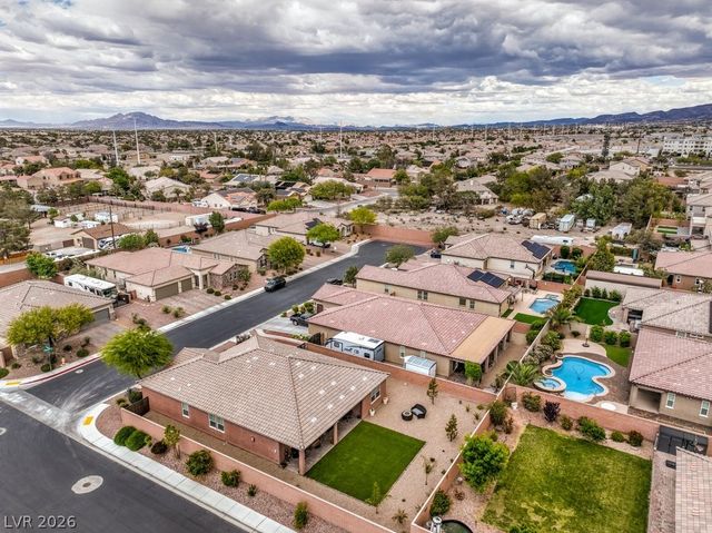 303 Rhiannon Court, Las Vegas, NV 89183