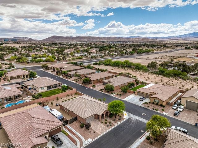 303 Rhiannon Court, Las Vegas, NV 89183