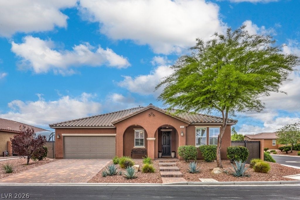 303 Rhiannon Court, Las Vegas, NV 89183