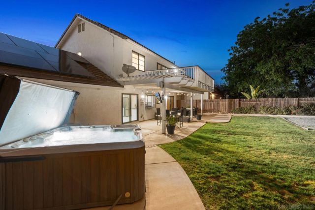 1413 EASTVIEW COURT, Oceanside, CA 92056