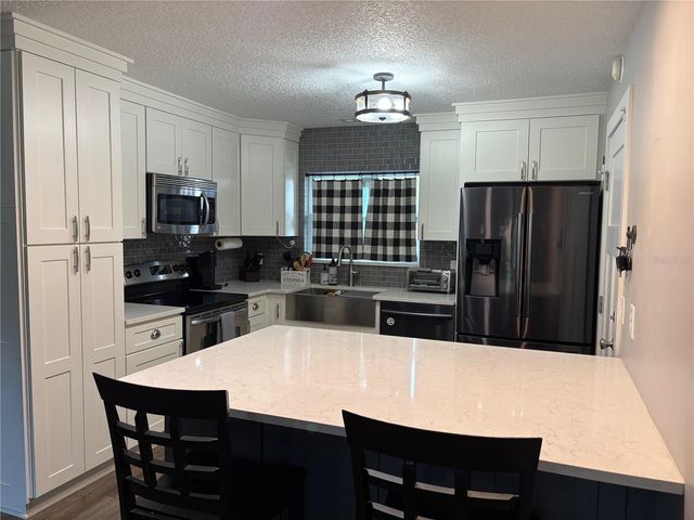 10010 GANNON LANE, Orlando, FL 32821