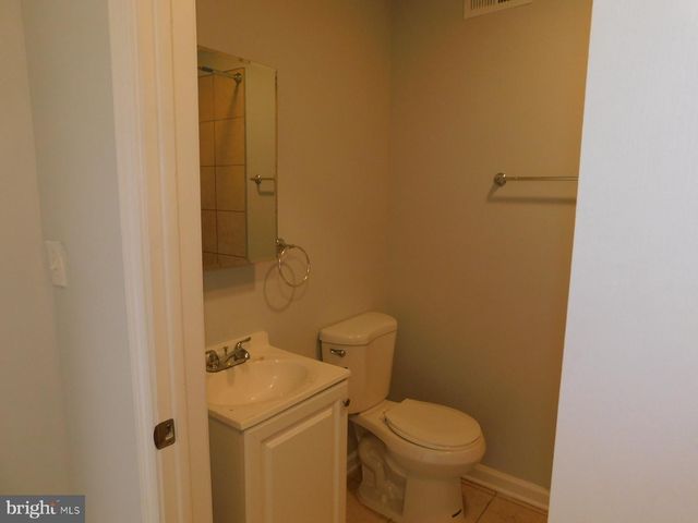 2534 NICHOLAS ST, Philadelphia, PA 19121