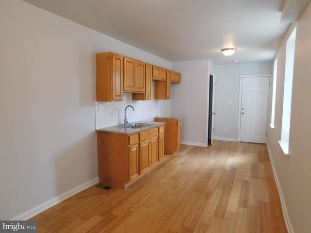 2534 NICHOLAS ST, Philadelphia, PA 19121