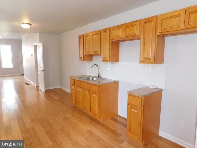 2534 NICHOLAS ST, Philadelphia, PA 19121