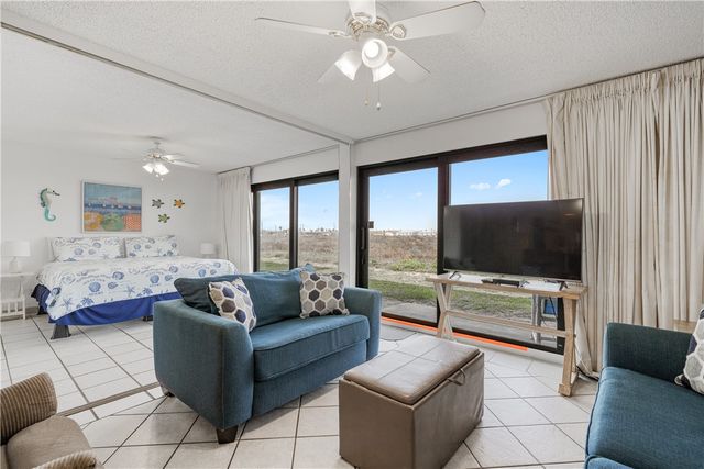 15340 Leeward Dr 107, Corpus Christi, TX 78418