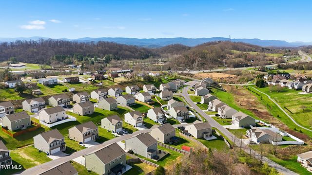 834 Barley Loop, Jonesborough, TN 37659