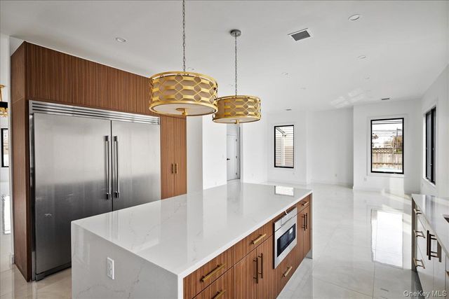 544 Arlington Road, Cedarhurst, NY 11516