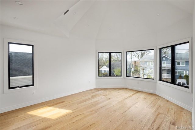 544 Arlington Road, Cedarhurst, NY 11516