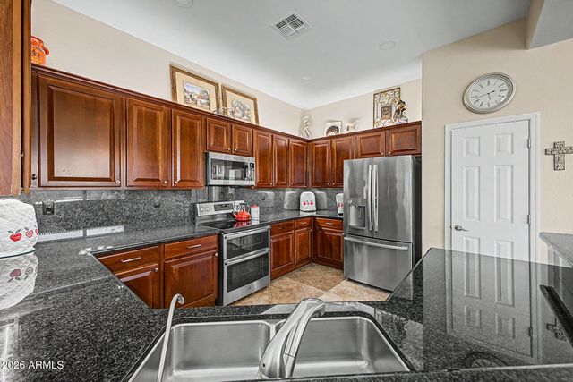 3753 W JORDON Court, Phoenix, AZ 85086