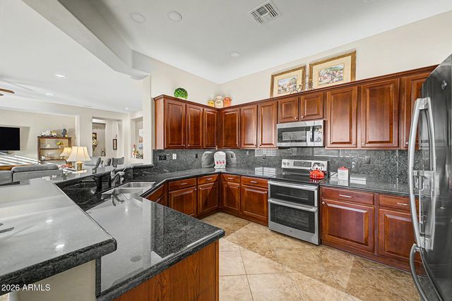 3753 W JORDON Court, Phoenix, AZ 85086