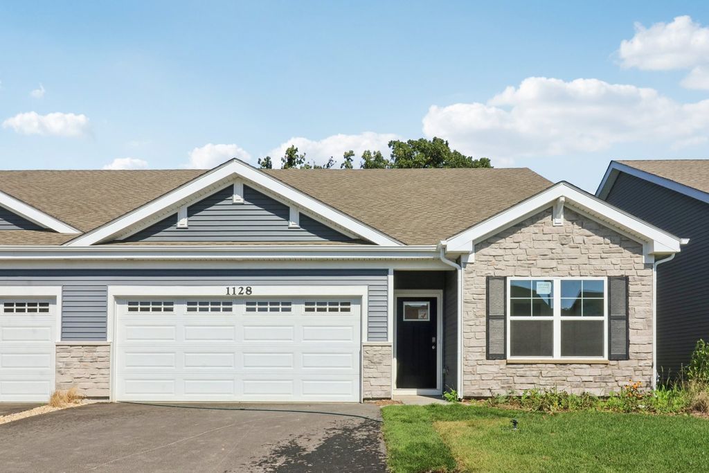 1128 Bluebell Lane, Bartlett, IL 60103