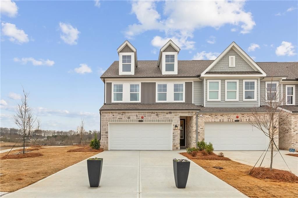6240 Molo Lane 660, Cumming, GA 30041