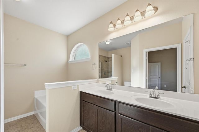 717 Jennie Marie, Ferris, TX 75125