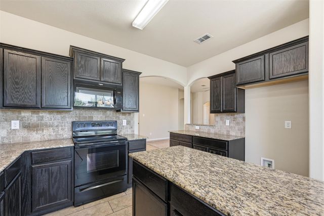 717 Jennie Marie, Ferris, TX 75125