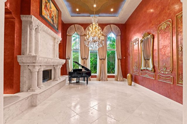 301 Mizner Lake Estates Drive, Boca Raton, FL 33432