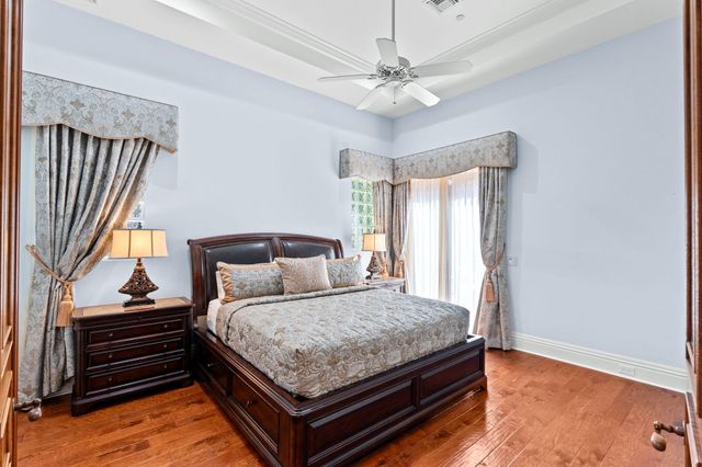 301 Mizner Lake Estates Drive, Boca Raton, FL 33432