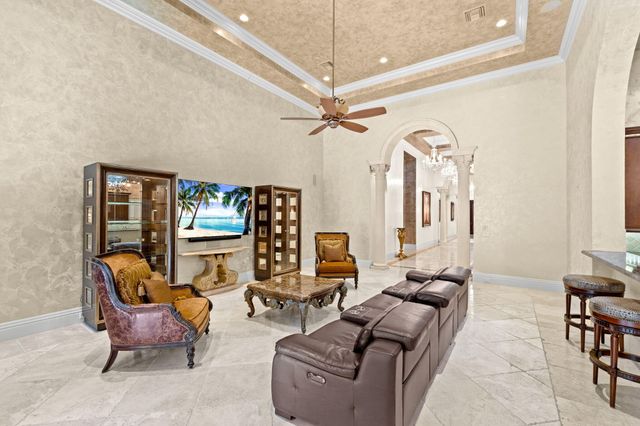 301 Mizner Lake Estates Drive, Boca Raton, FL 33432