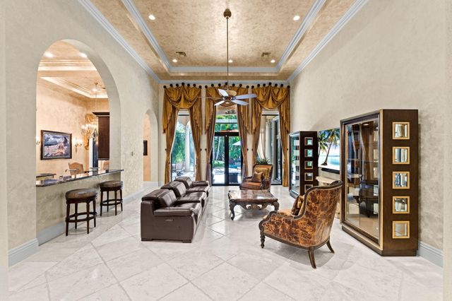 301 Mizner Lake Estates Drive, Boca Raton, FL 33432