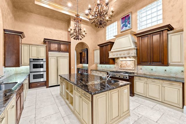 301 Mizner Lake Estates Drive, Boca Raton, FL 33432