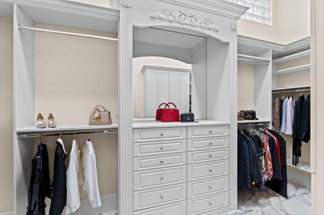 301 Mizner Lake Estates Drive, Boca Raton, FL 33432