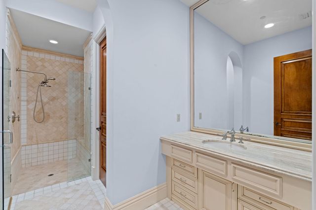 301 Mizner Lake Estates Drive, Boca Raton, FL 33432