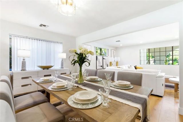 18614 Delano Street, Tarzana, CA 91335