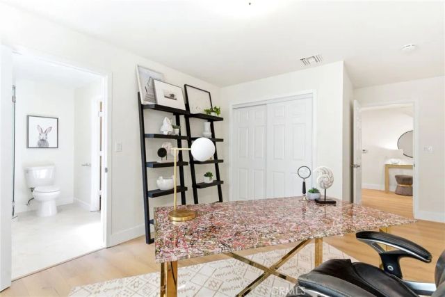 18614 Delano Street, Tarzana, CA 91335