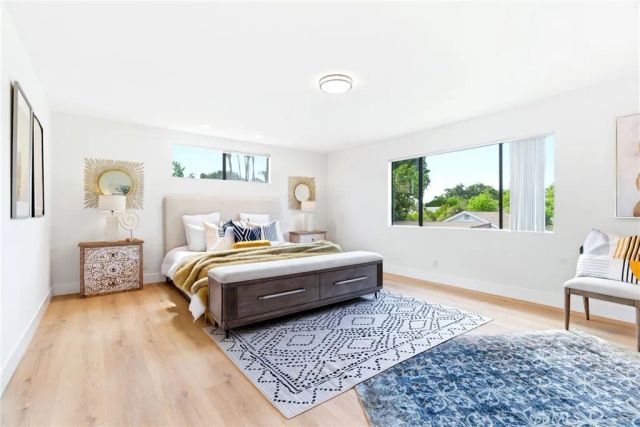 18614 Delano Street, Tarzana, CA 91335