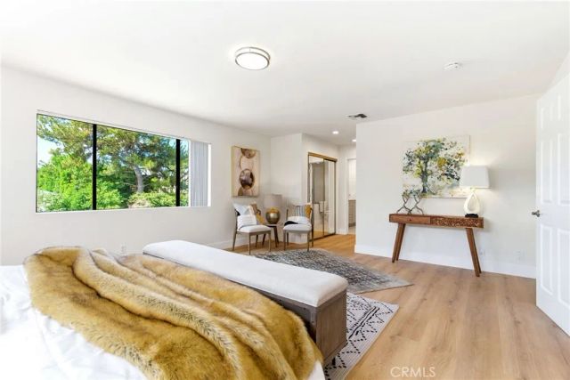 18614 Delano Street, Tarzana, CA 91335