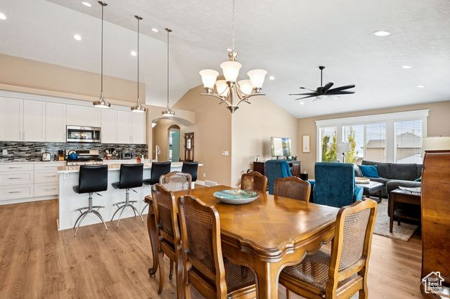 217 W HONEYSUCKLE DR, Saratoga Springs, UT 84045