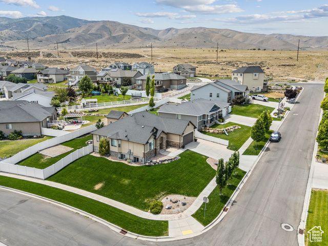 217 W HONEYSUCKLE DR, Saratoga Springs, UT 84045