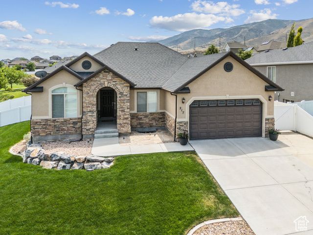 217 W HONEYSUCKLE DR, Saratoga Springs, UT 84045