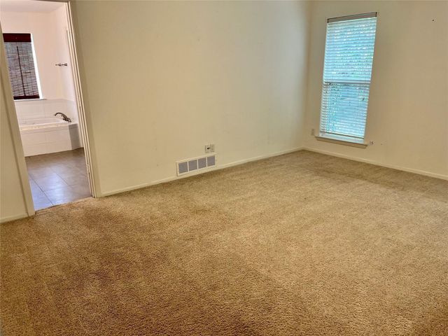 1827 Rhinevalley Drive, Arlington, TX 76012