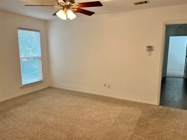 1827 Rhinevalley Drive, Arlington, TX 76012