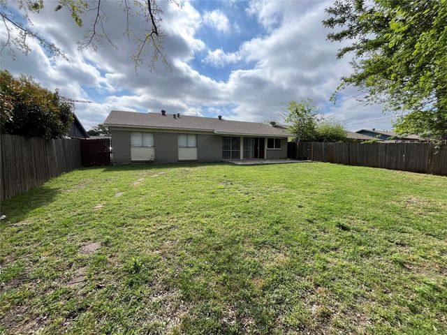 1413 Ridgecrest Drive, Plano, TX 75074