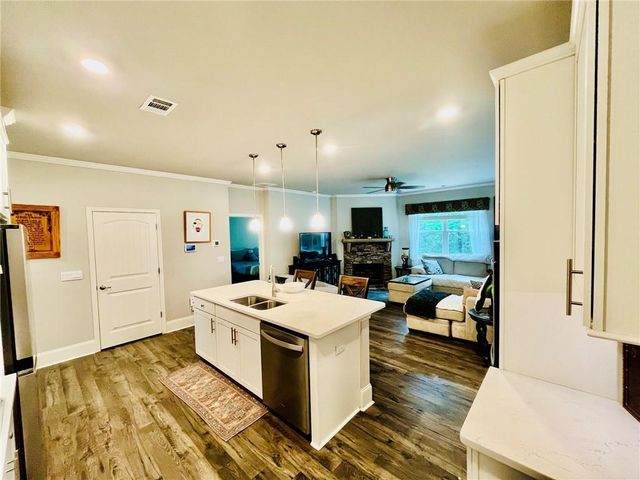 3015 Winding Ridge, Waleska, GA 30183
