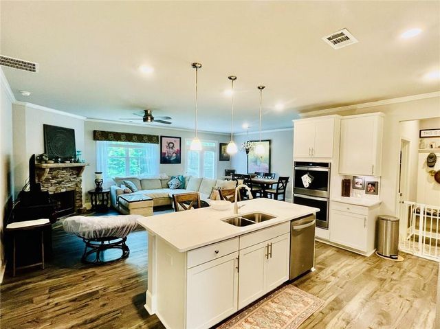 3015 Winding Ridge, Waleska, GA 30183