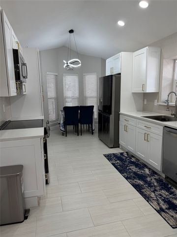 1362 Chinaberry Drive, Lewisville, TX 75077