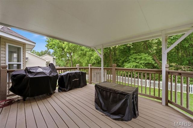 2262 Castlegate Drive, Imperial, MO 63052