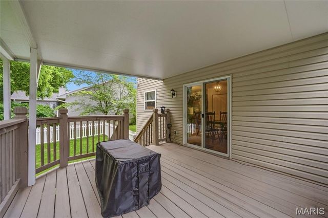 2262 Castlegate Drive, Imperial, MO 63052
