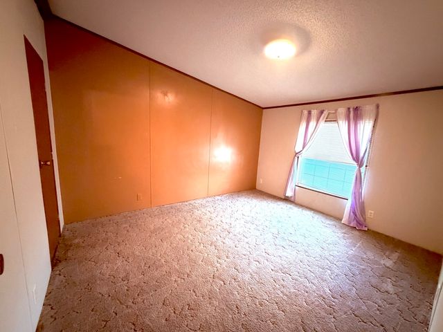 22987 N Post Oak Lane, Walnut Hill, IL 62893