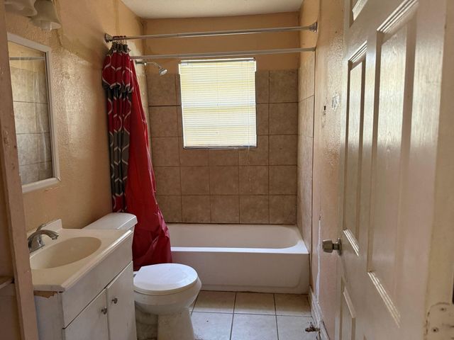 4809 Wenda Street, Houston, TX 77033