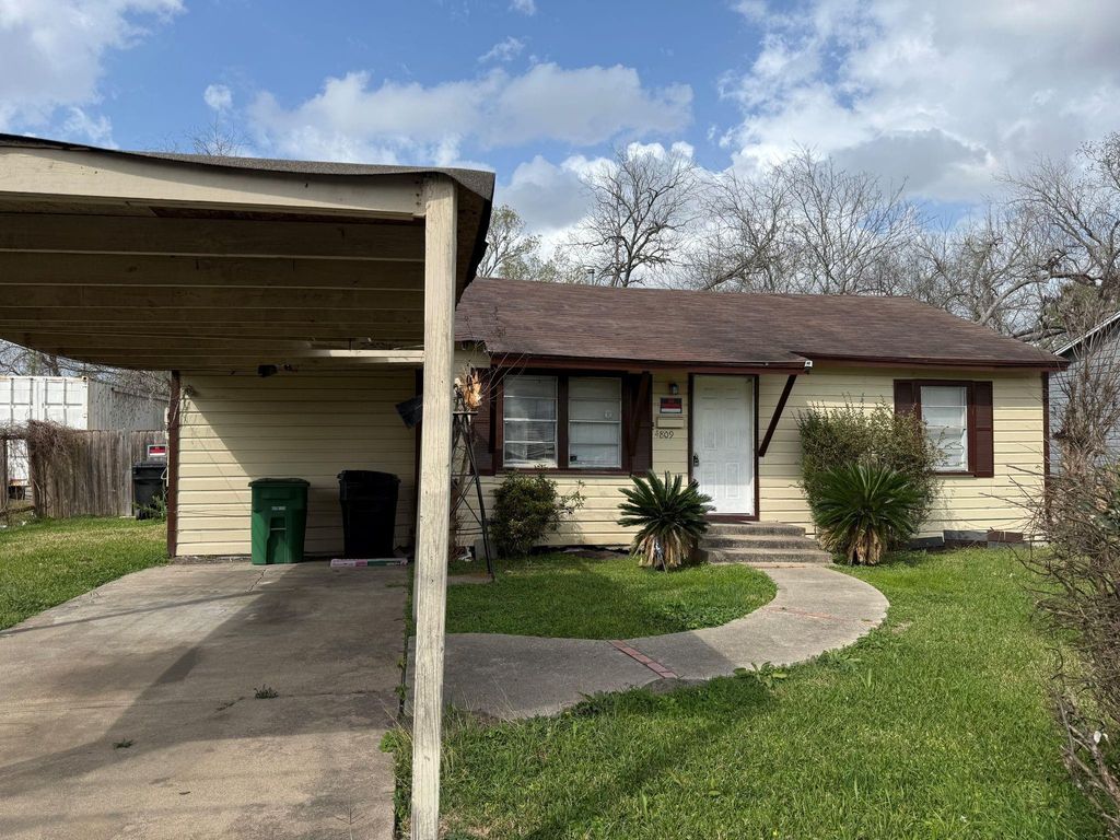 4809 Wenda Street, Houston, TX 77033