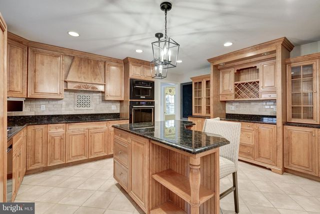 3703 WINE RD, Westminster, MD 21158