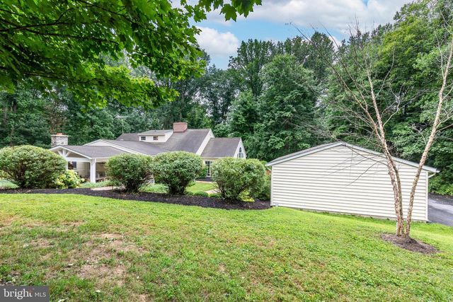 3703 WINE RD, Westminster, MD 21158