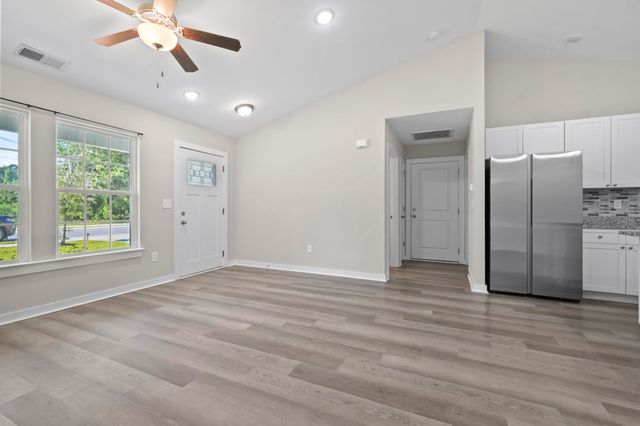 1517 Ackerrose Dr., Conway, SC 29527