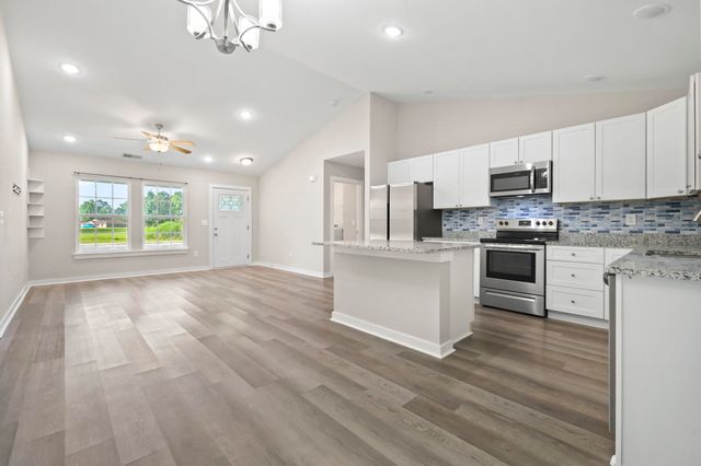 1517 Ackerrose Dr., Conway, SC 29527
