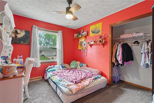 1304 Grande Avenue, Center Point, IA 52213