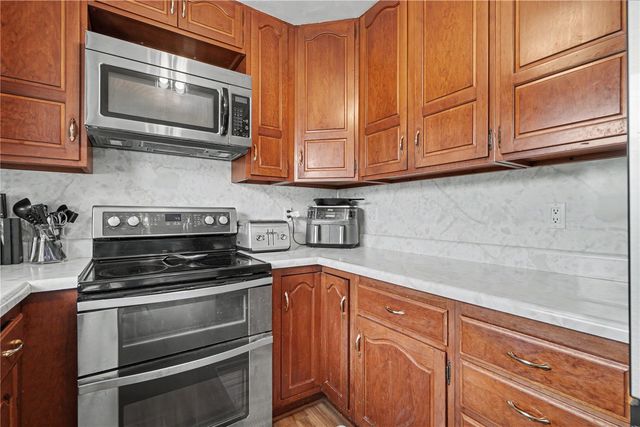 1304 Grande Avenue, Center Point, IA 52213