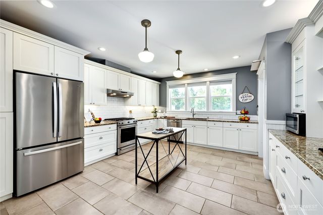 1438 NE Odin Street, Poulsbo, WA 98370